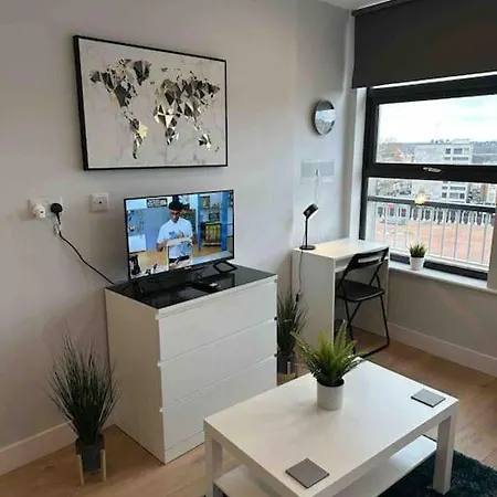 Deluxe Apartment In Central Northampton - Heart Of Market Square Exterior photo